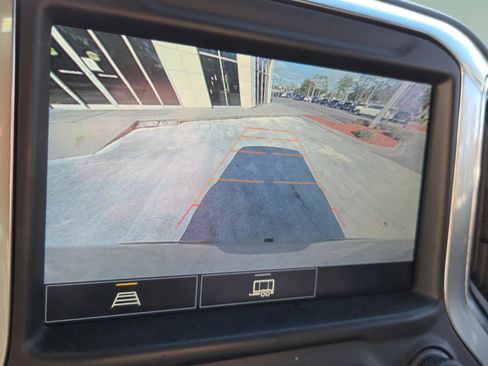 Used 2021 Chevrolet Silverado 1500 LT Trail Boss w/ Convenience Package II image 20