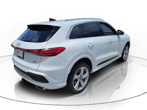 New 2026 Audi Q5 Premium Plus AWD/4WD image 4