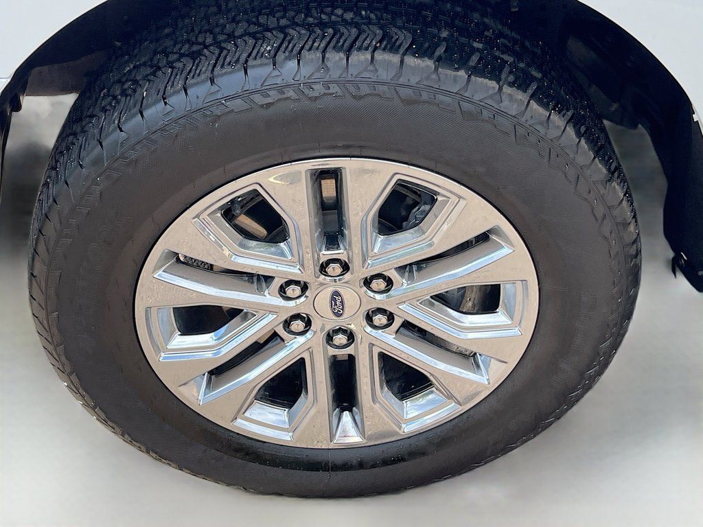 Used 2024 Ford F150 Lariat AWD/4WD image 30