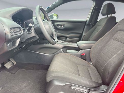 Certified 2023 Honda HR-V Sport image 18