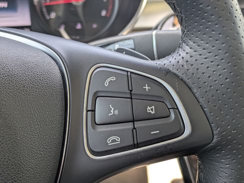 Used 2018 Mercedes-Benz GLC 300 image 26