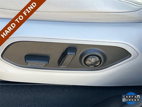 Used 2023 Jeep Grand Cherokee Overland image 26