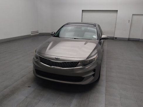 Used 2018 Kia Optima EX w/ Premium Package image 15