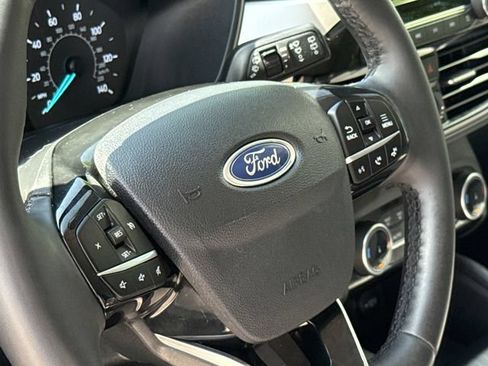 Used 2022 Ford Escape SE w/ SE Sport Appearance Package FWD image 29