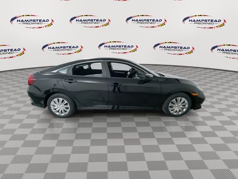 Used 2019 Honda Civic LX image 9