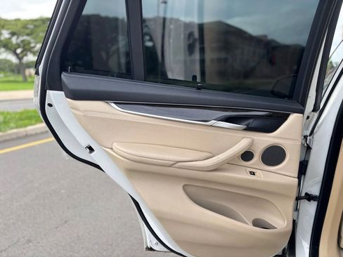 Used 2015 BMW X5 xDrive35i image 15