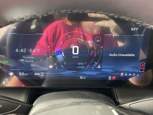 New 2026 Chevrolet Equinox LT w/ Convenience Package II AWD/4WD image 4