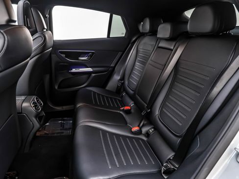 Certified 2025 Mercedes-Benz GLC 300 4MATIC image 9