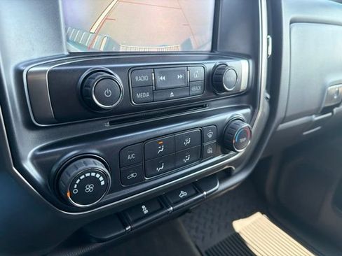 Used 2018 Chevrolet Silverado 1500 LT RWD image 18