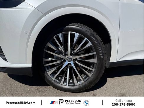 Used 2025 Lexus RX 350 Premium Plus w/ Convenience Package AWD/4WD image 37