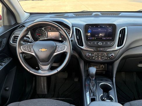 Used 2023 Chevrolet Equinox LT image 14