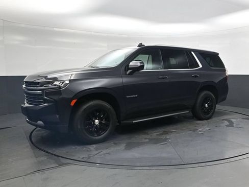 Used 2024 Chevrolet Tahoe LT RWD image 9