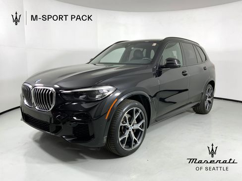 Used 2023 BMW X5 xDrive40i w/ M Sport Package image 1