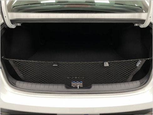 New 2026 Hyundai Elantra Limited image 5