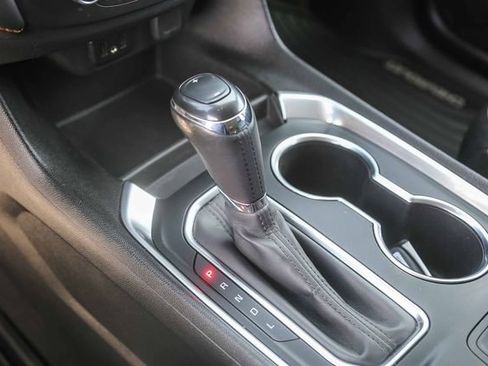 Used 2019 Chevrolet Traverse LT w/ LT Premium Package image 22