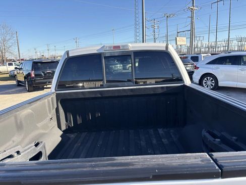 Used 2013 Ford F150 Platinum image 10