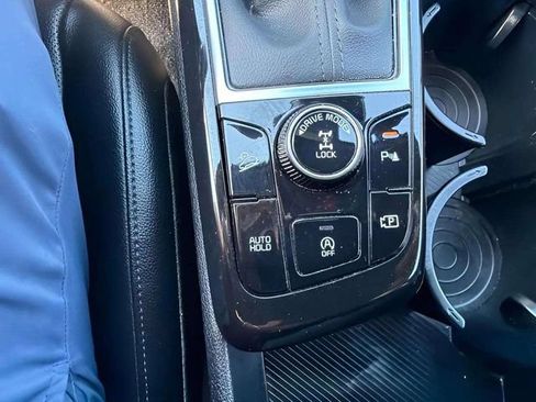 Used 2023 Kia Sportage X-Line w/ X-Line Premium Package AWD/4WD image 22