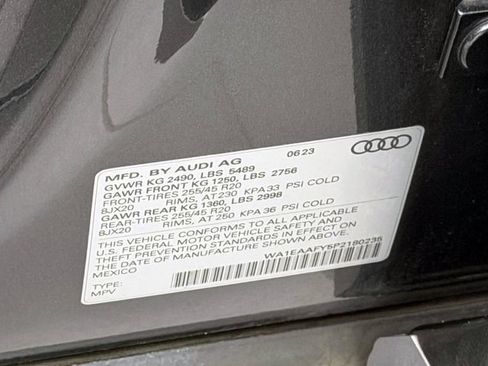 Certified 2023 Audi Q5 2.0T Premium Plus w/ Premium Plus Package AWD/4WD image 18
