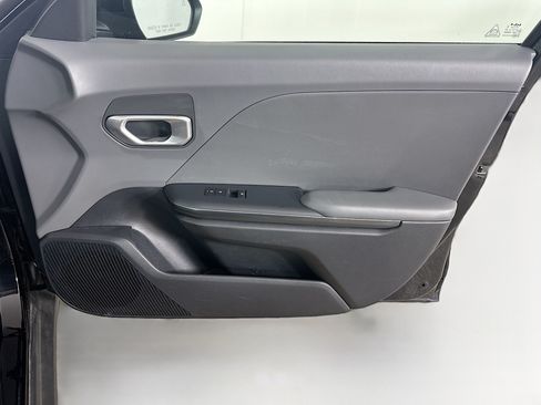 Used 2025 Kia K4 FWD image 30