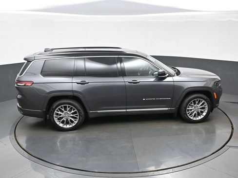 Used 2025 Jeep Grand Cherokee L Summit w/ MOPAR Finishing Package AWD/4WD image 44