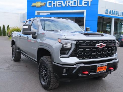 Certified 2025 Chevrolet Silverado 2500 ZR2 w/ Technology Package AWD/4WD image 1