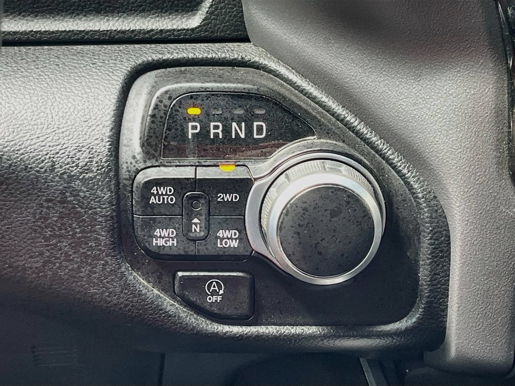 Used 2022 RAM 1500 Big Horn AWD/4WD image 17