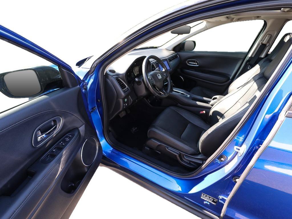 Used 2021 Honda HR-V EX-L image 6