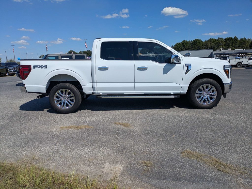 Used 2026 Ford F150 Lariat w/ Equipment Group 501A Mid AWD/4WD image 3