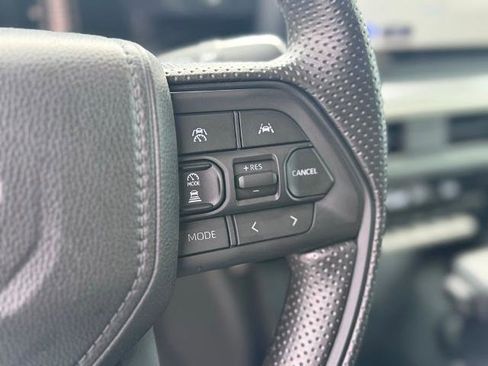 Used 2025 Toyota Tacoma SR5 image 14