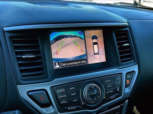 Used 2018 Nissan Pathfinder SL w/ Midnight Edition Package AWD/4WD image 14