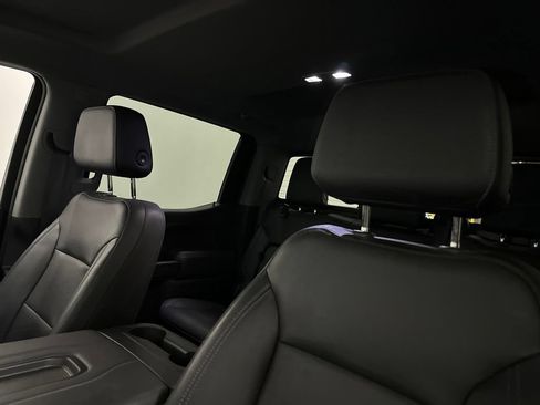 Used 2019 Chevrolet Silverado 1500 LTZ w/ LTZ Texas Edition RWD image 32