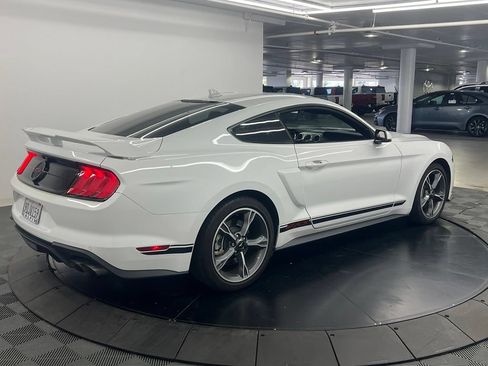 Used 2022 Ford Mustang GT Premium w/ Equipment Group 401A RWD image 5