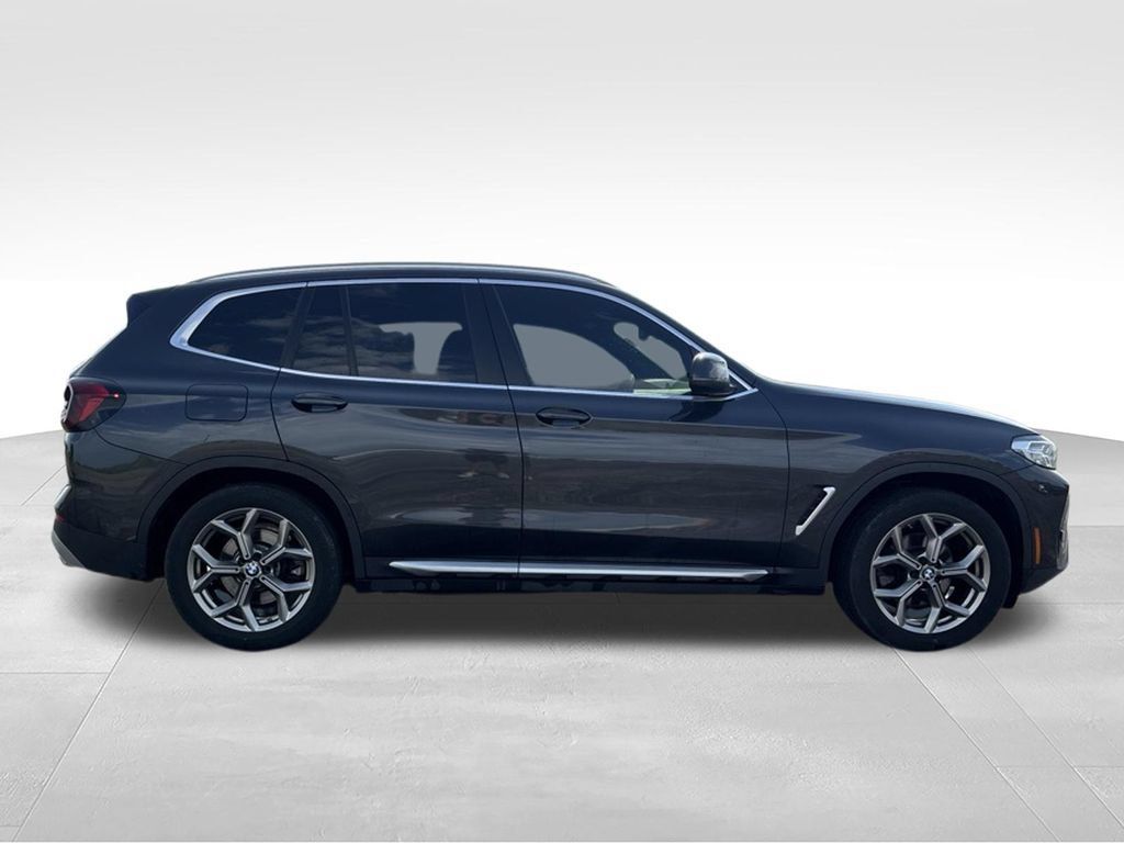 Used 2022 BMW X3 xDrive30i AWD/4WD image 5