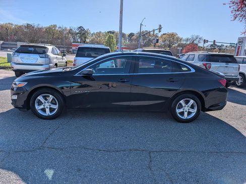 Used 2019 Chevrolet Malibu LS w/ LPO, Convenience Package 1 image 2