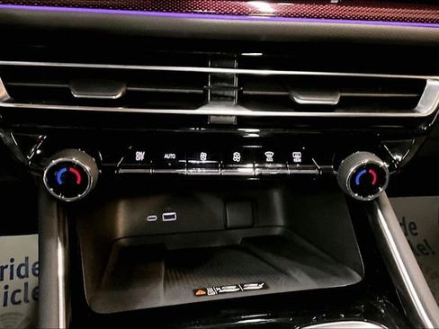 Used 2024 Chevrolet Traverse RS w/ LPO, Floor Liner Package image 15