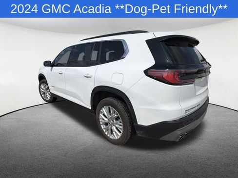 Used 2024 GMC Acadia Elevation w/ Luxury Package AWD/4WD image 4