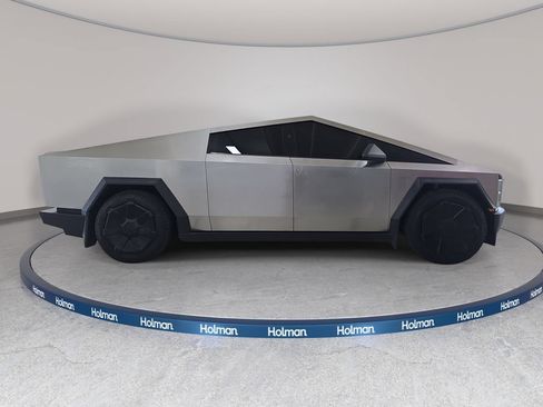 Used 2024 Tesla Cybertruck Cyberbeast AWD/4WD image 6