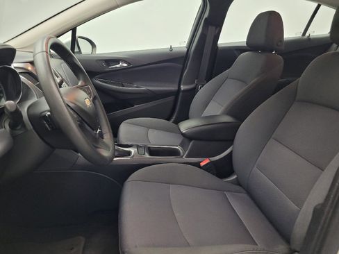 Used 2018 Chevrolet Cruze LT w/ LT Fleet Convenience Package FWD image 17