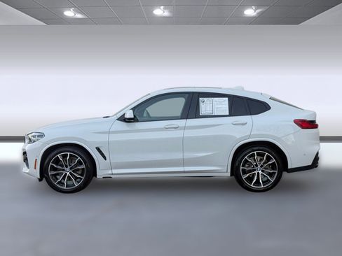 Certified 2021 BMW X4 xDrive30i w/ Executive Package image 2