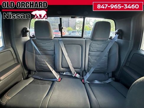 Used 2025 Nissan Frontier PRO-4X w/ Pro Convenience Package AWD/4WD image 11