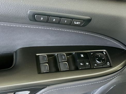 Used 2024 Lexus NX 250 FWD image 15