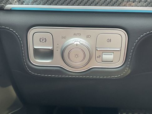 Used 2022 Mercedes-Benz GLE 63 AMG S image 24