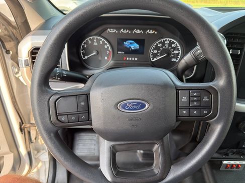 Used 2022 Ford F150 XL RWD image 18
