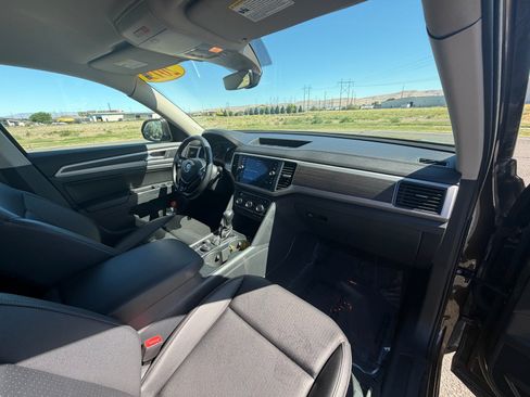 Used 2019 Volkswagen Atlas SE AWD/4WD image 17