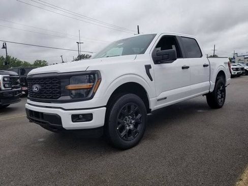 New 2026 Ford F150 STX w/ Equipment Group 200A AWD/4WD image 9