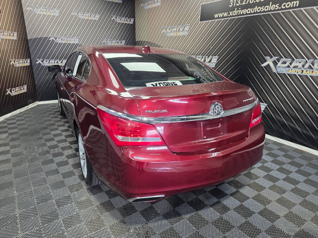 Used 2016 Buick LaCrosse FWD image 12