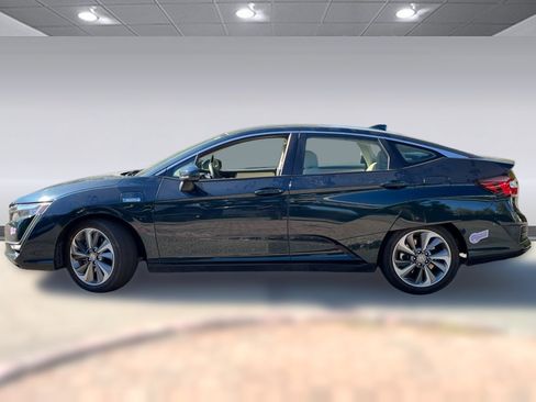 Used 2019 Honda Clarity Touring image 2
