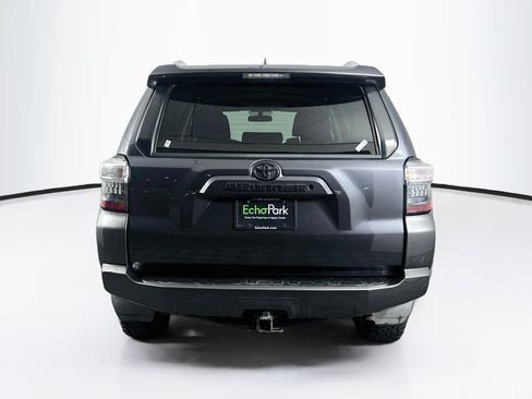 Used 2016 Toyota 4Runner SR5 AWD/4WD image 7