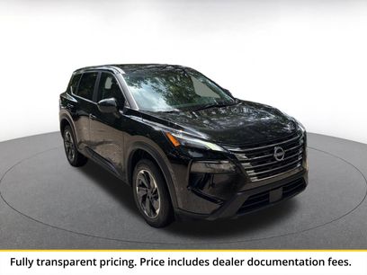 Used 2025 Nissan Rogue SV