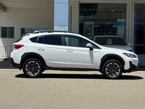 Used 2023 Subaru Crosstrek 2.0i Premium w/ Popular Package #2 AWD/4WD image 2